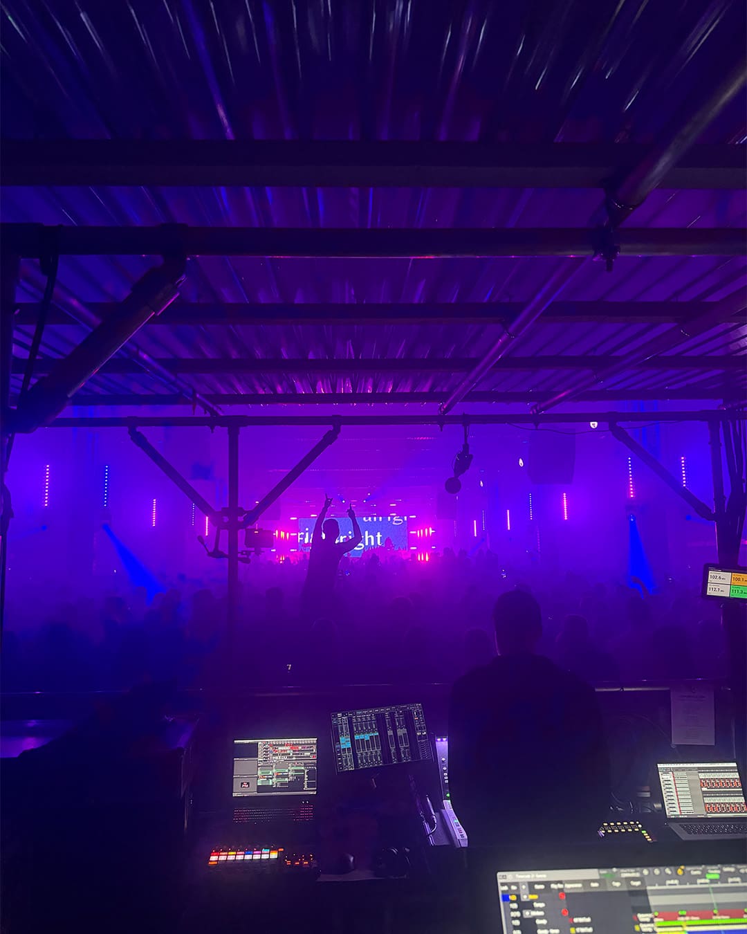 Confidence Man at WHP