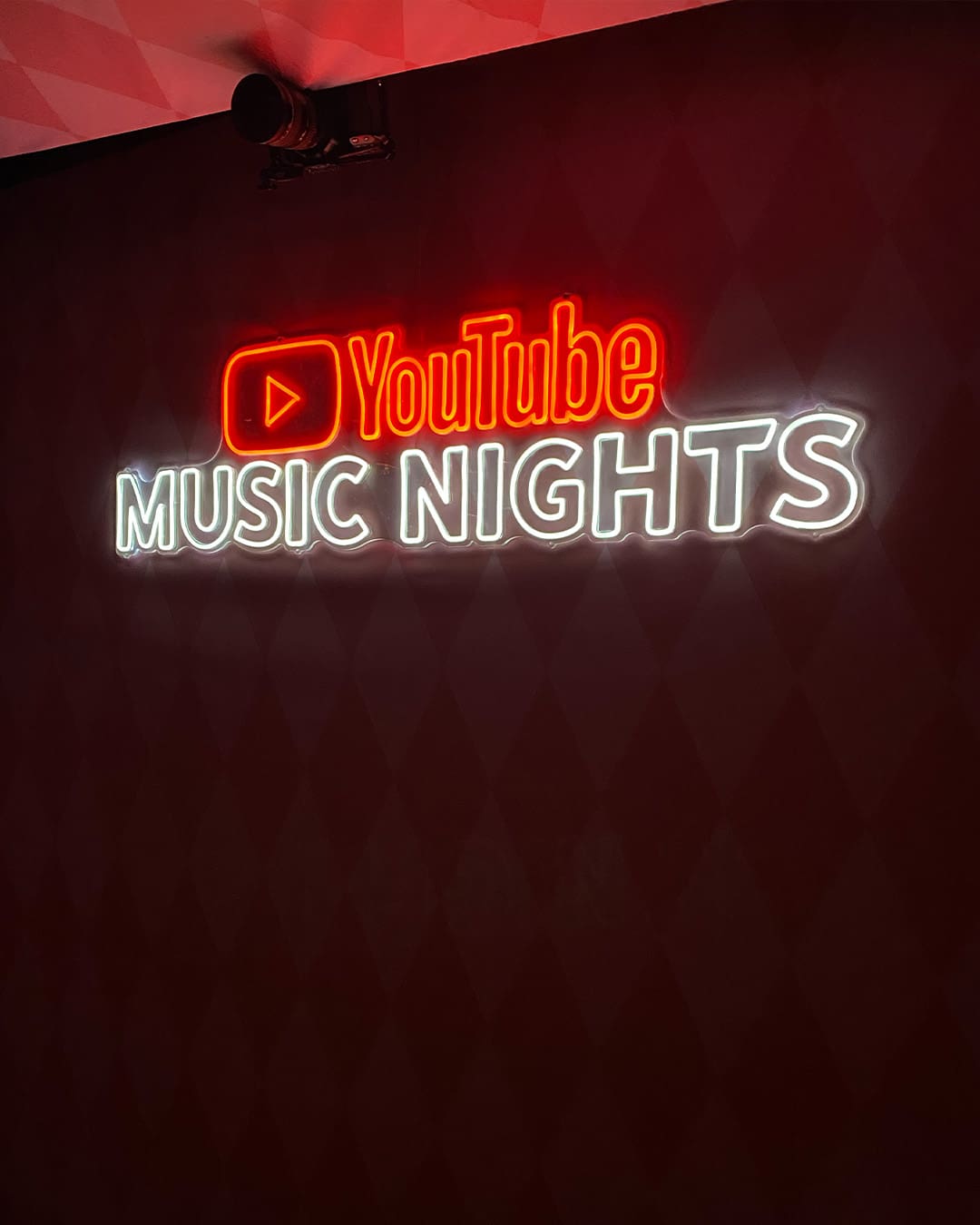 Smoochies release party with Ashnikko